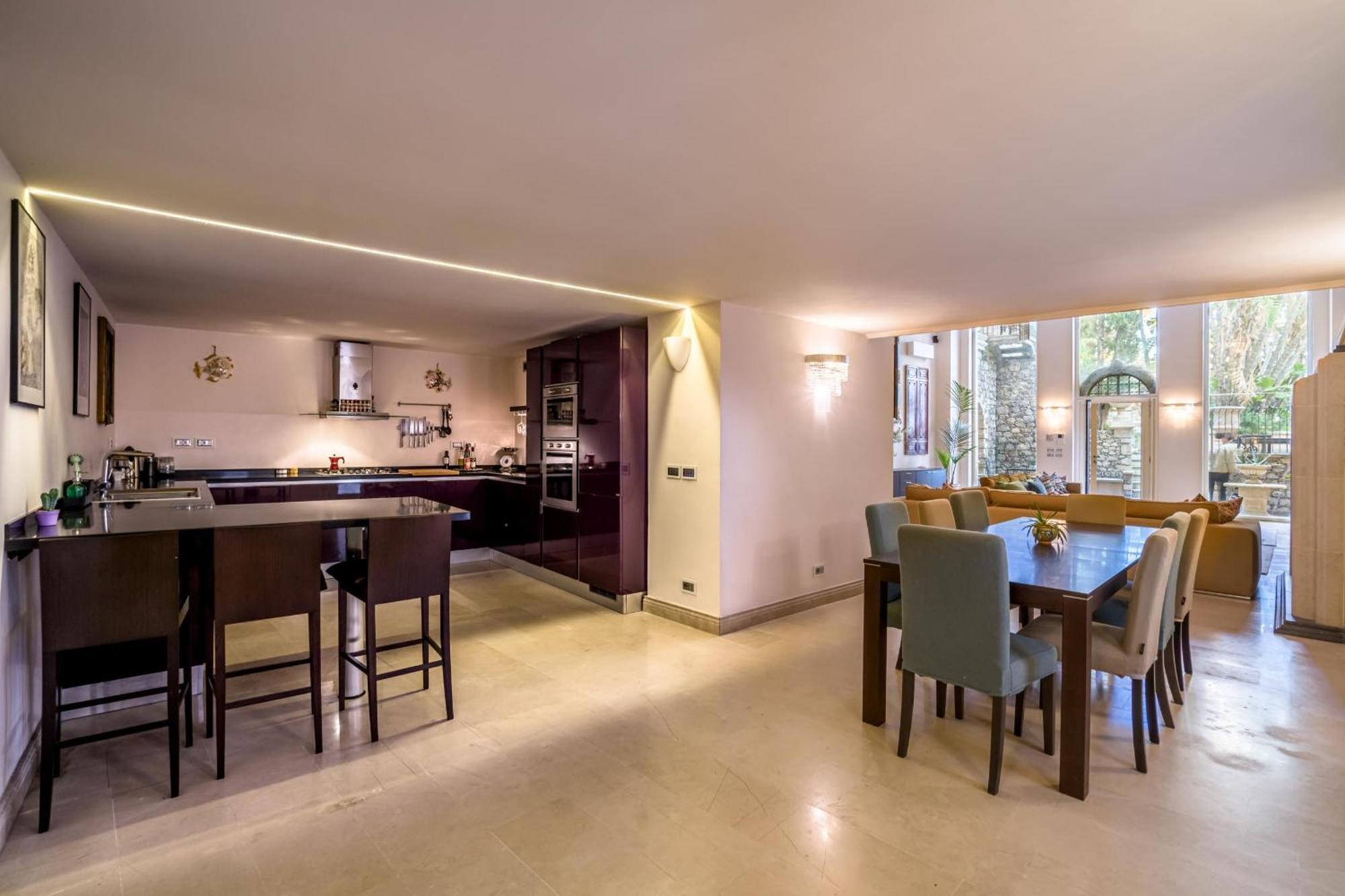 Atelier Taormina Spacious Guesthouse With Pool ภายนอก รูปภาพ